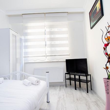 Arney Suites Eskisehir Bagian luar foto