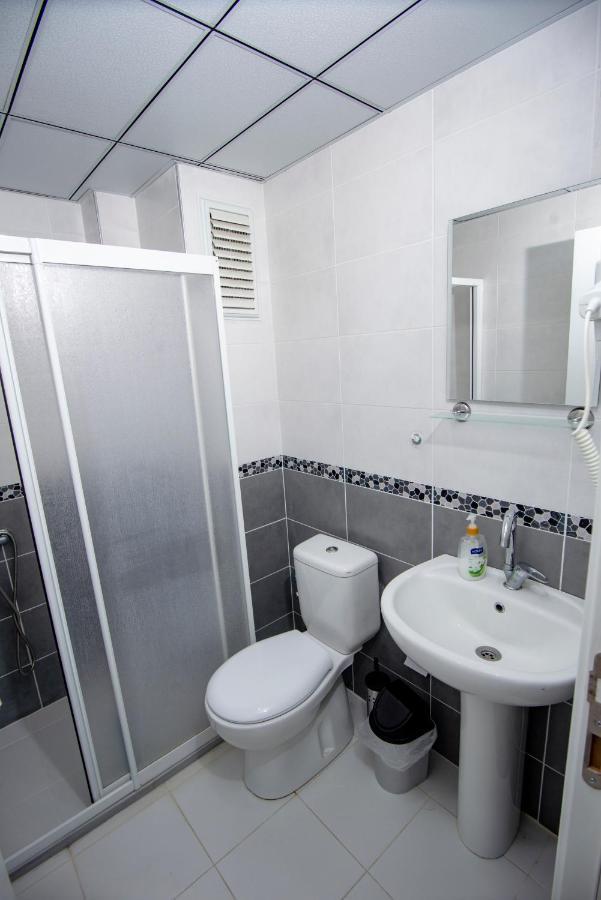 Arney Suites Eskisehir Bagian luar foto